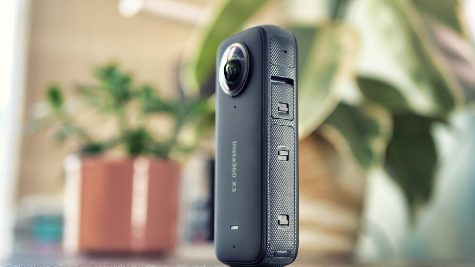 This massive firmware update makes the best 360 camera even better