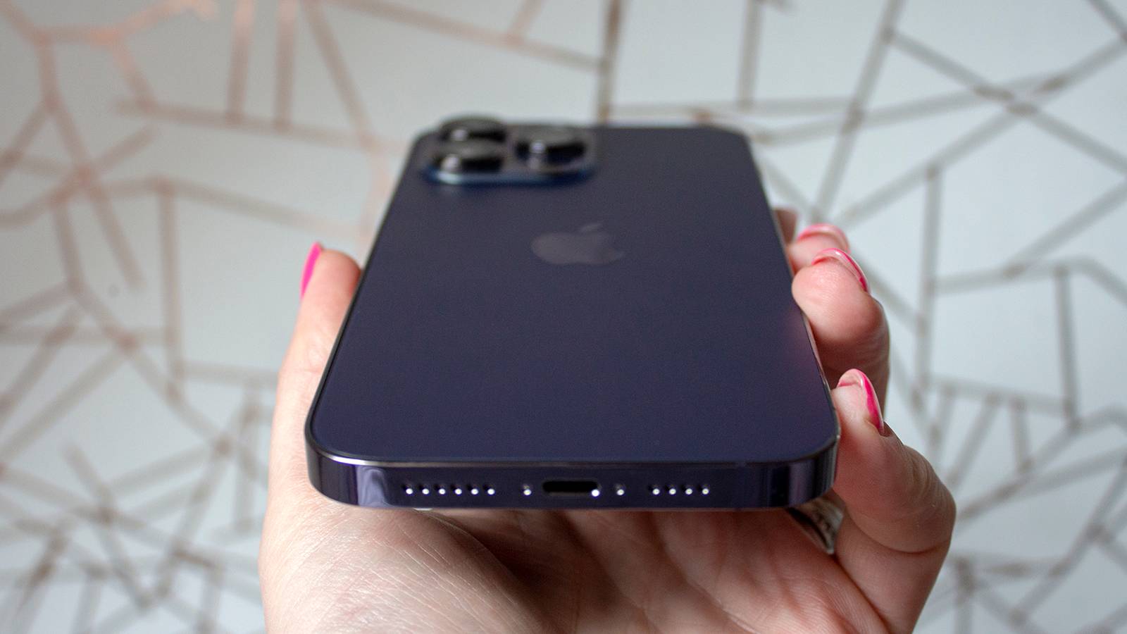 What is an eSIM? What it means for your phone or Apple Watch