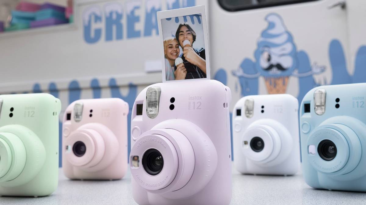 Instant Camera Best Way To Develop Instax Film Fujifilm Instax Mini