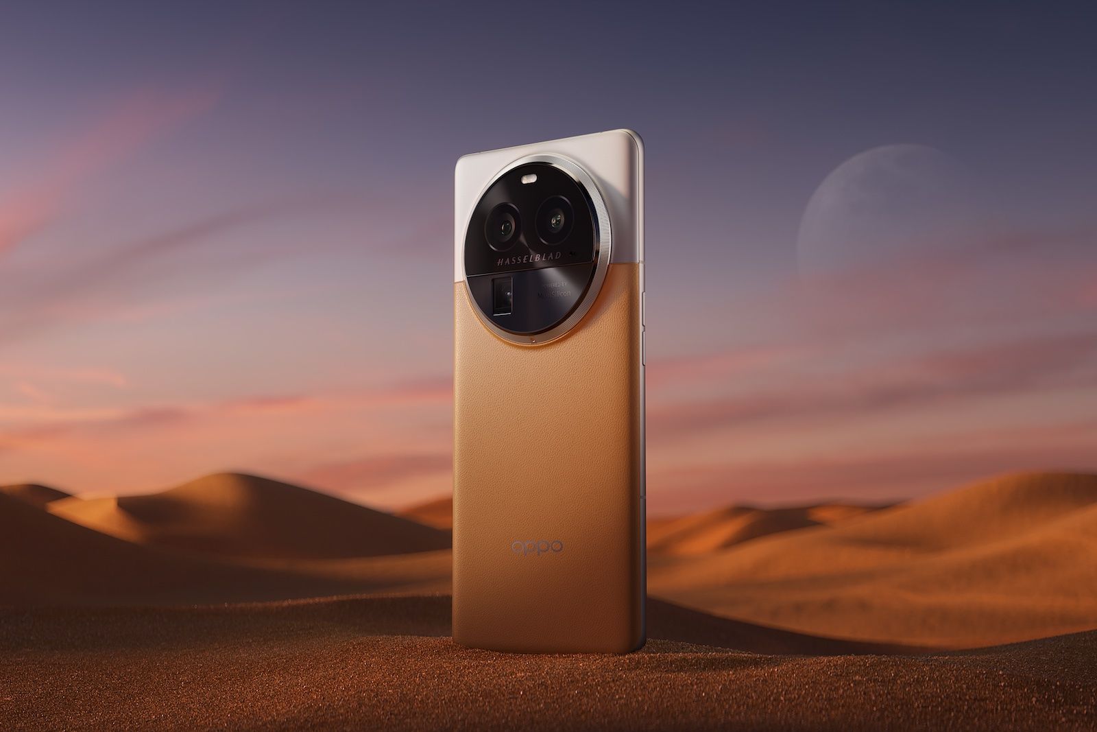 Oppo Find X6 Pro in brown