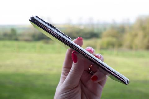 Smartphone HUAWEI P40 Pro 256Go 5G - Reconditionné, Blanc Nacré, Dual SIM, écran 6.1", 8Go RAM - Très Bon état