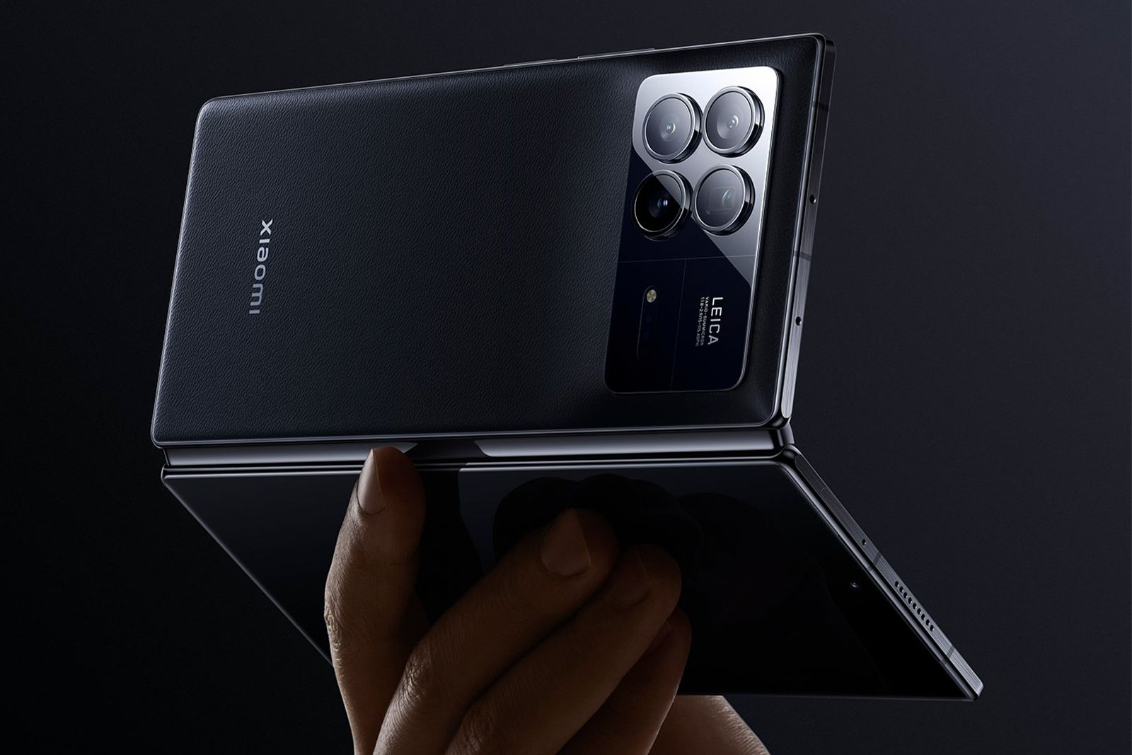 Xiaomi Mix Fold 3 has arrived and it's slimmer, faster and