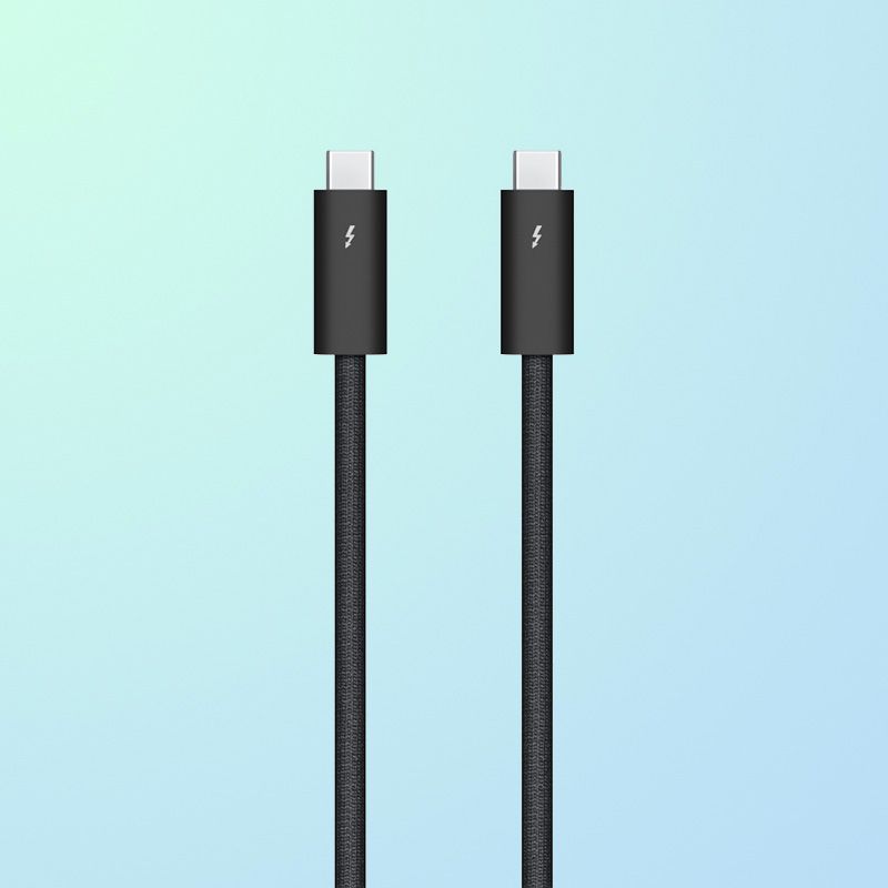 Apple Thunderbolt 4 Pro cable