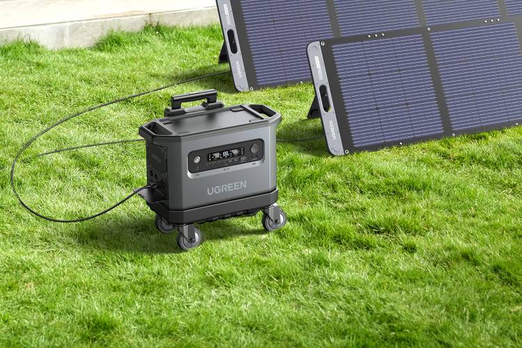 Ugreen PowerRoam 2200 Portable Power Station: The ultimate power