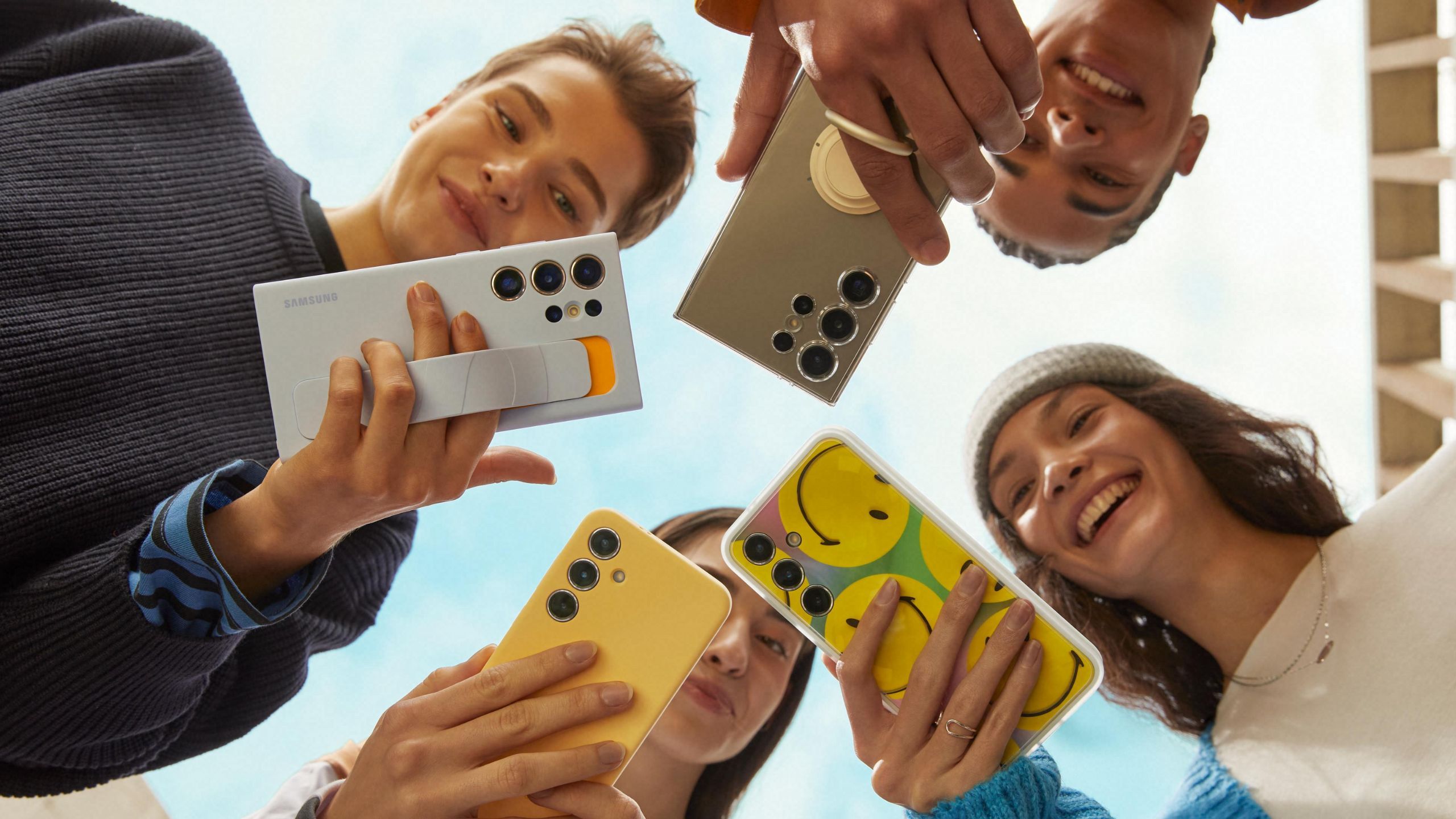 Samsung S24 case lifestyle photo