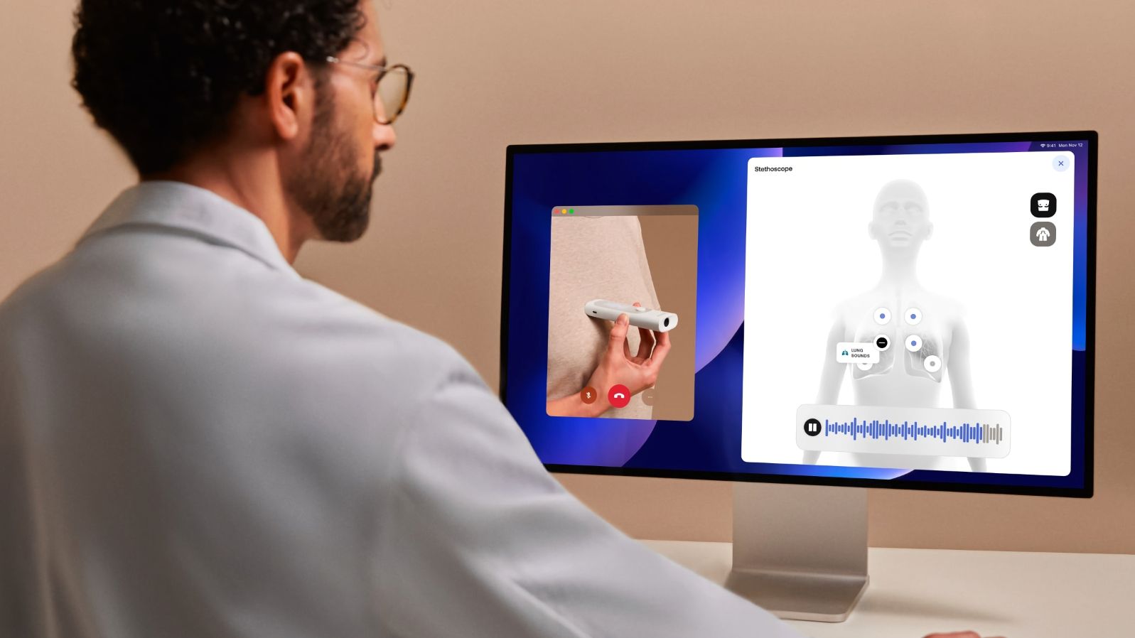 A doctor remotely viewing live readings from a Withings BeamO on their computer.