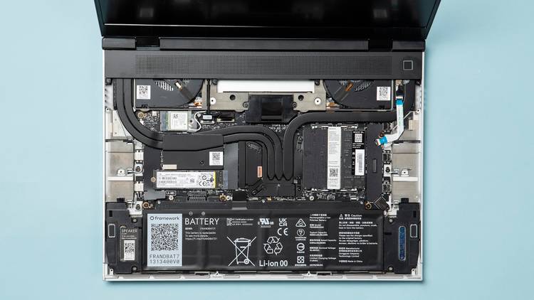 Internals-Framework-16-laptop
