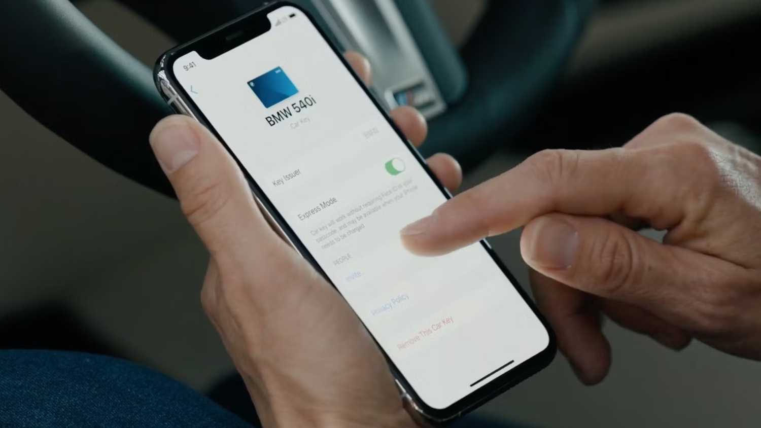 How to use Apple Car Key