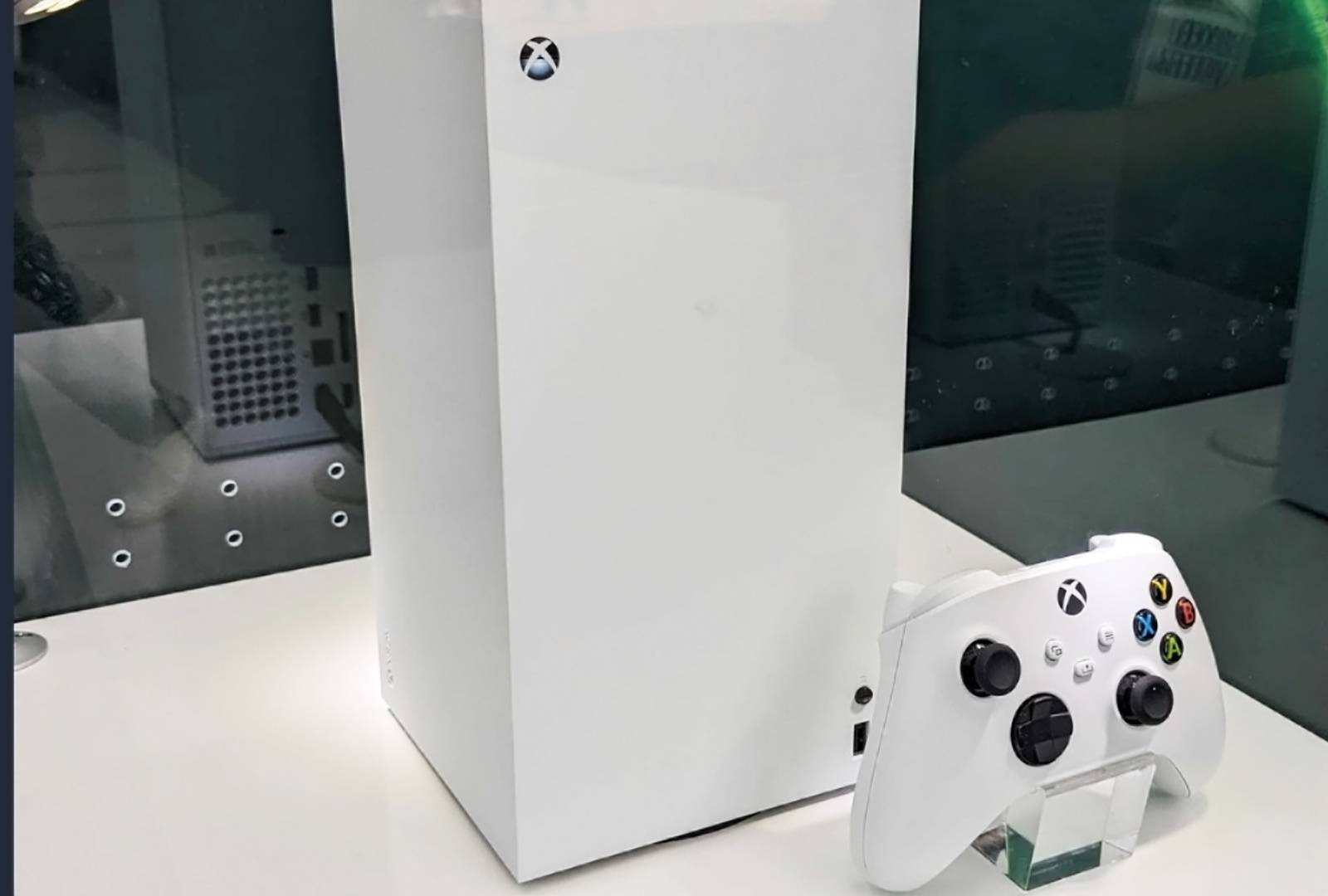 White Xbox One When Is The New Xbox Series X Coming Out Is The