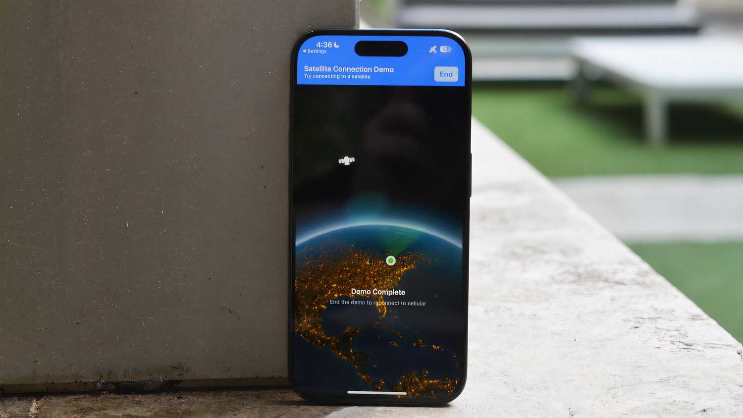 T-Mobile and SpaceX bring Elon Musk's Starlink to iPhone for satellite ...