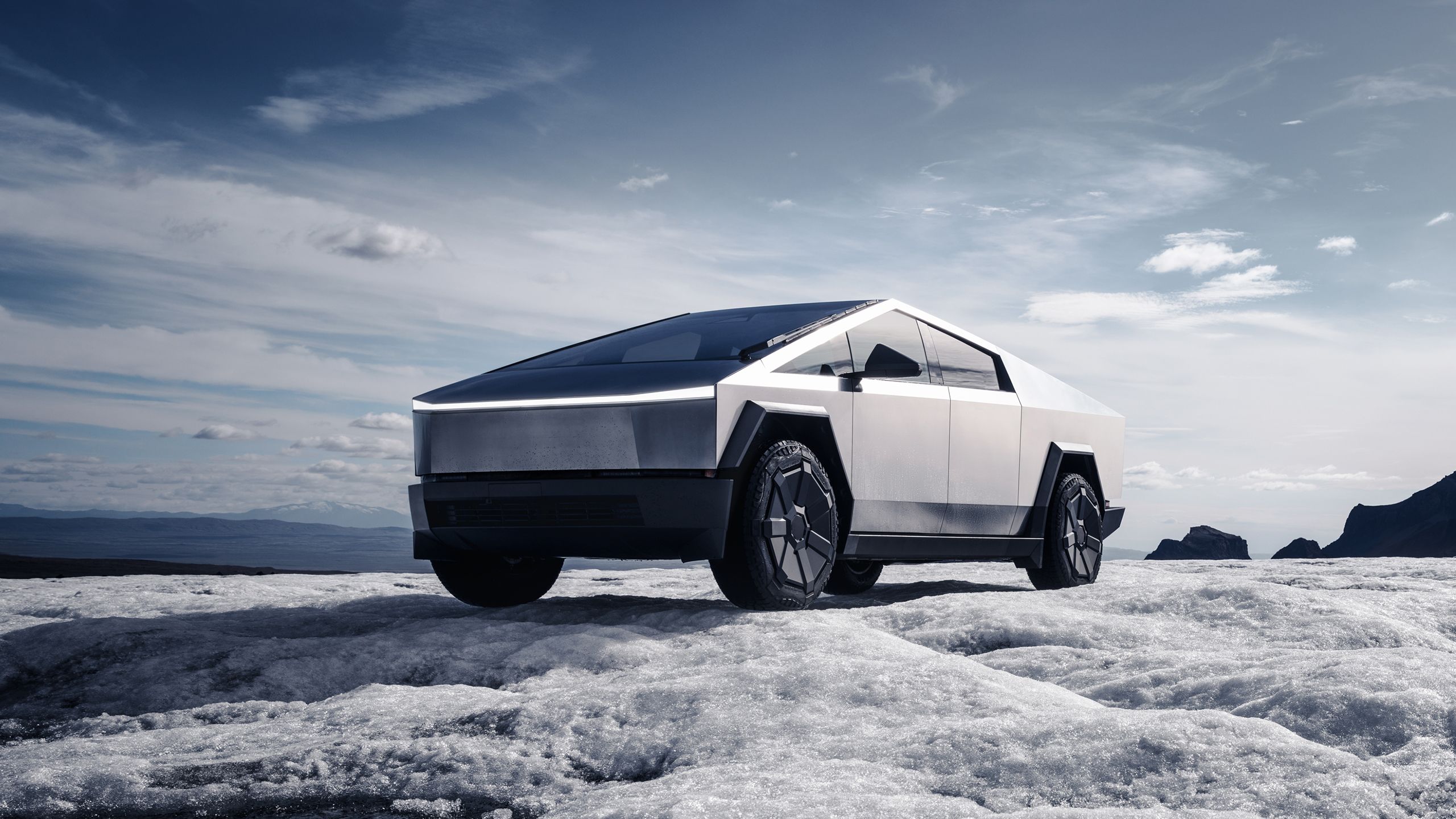 Tesla Cybertruck in snowy climate.