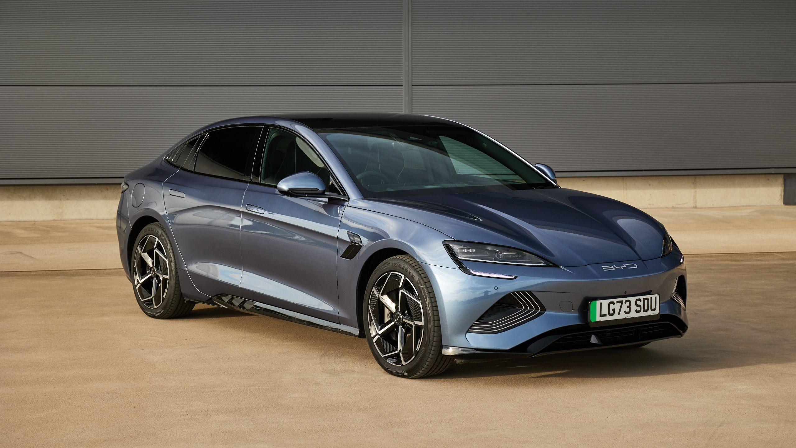 BYD Seal Excellence front quarter view