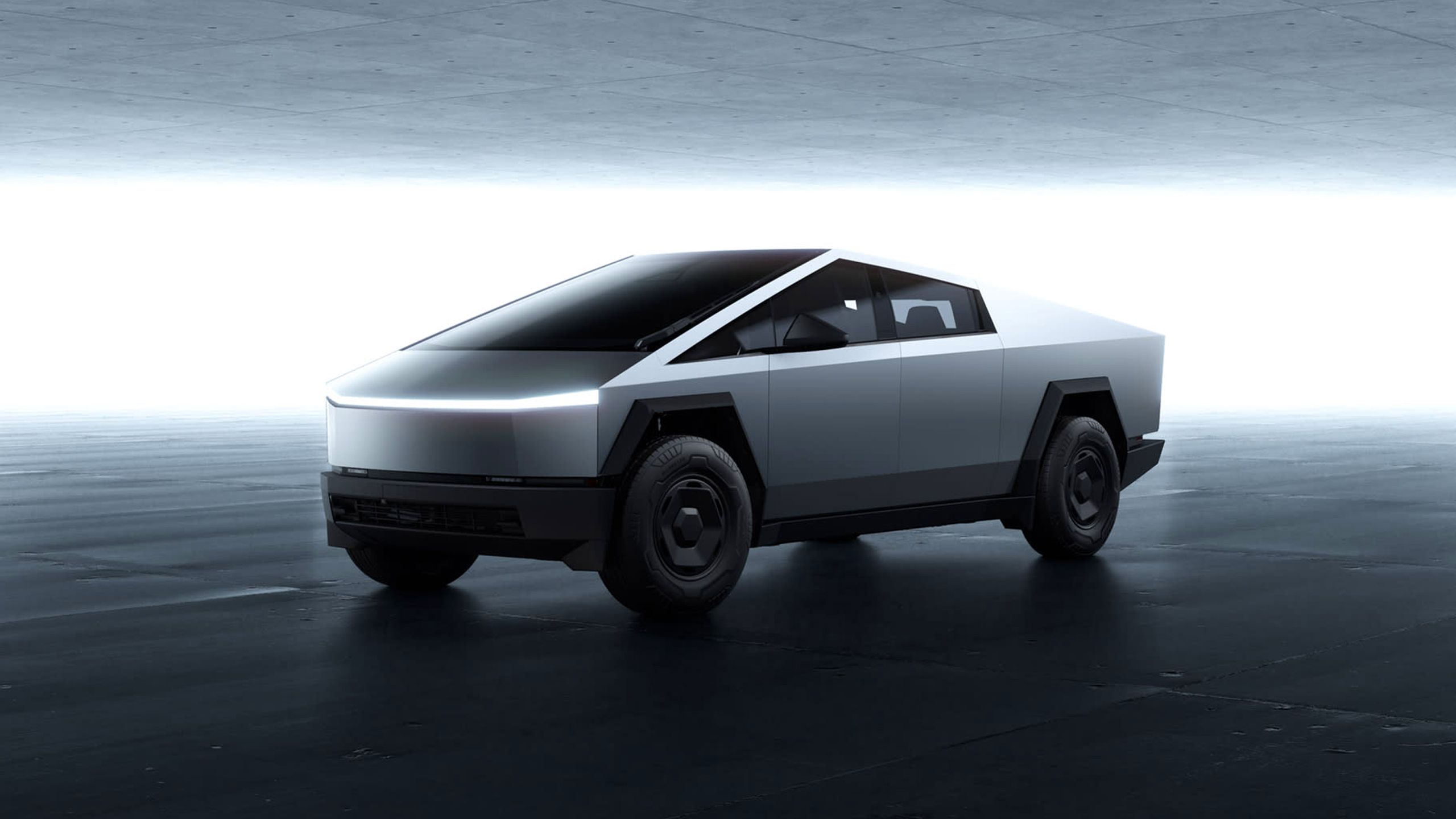 Tesla Long Range Cybertruck