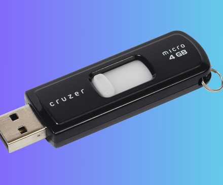 Usb Sprick USB sticks have two square holes and now I know why