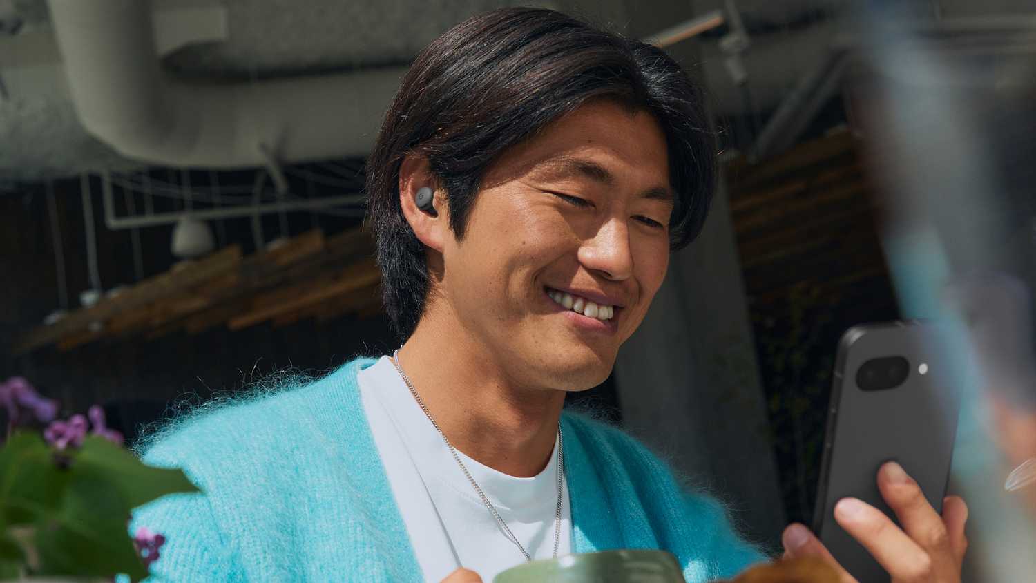 pixel-buds-2a-lifestyle