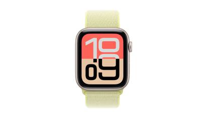 An Apple Watch SE 3.