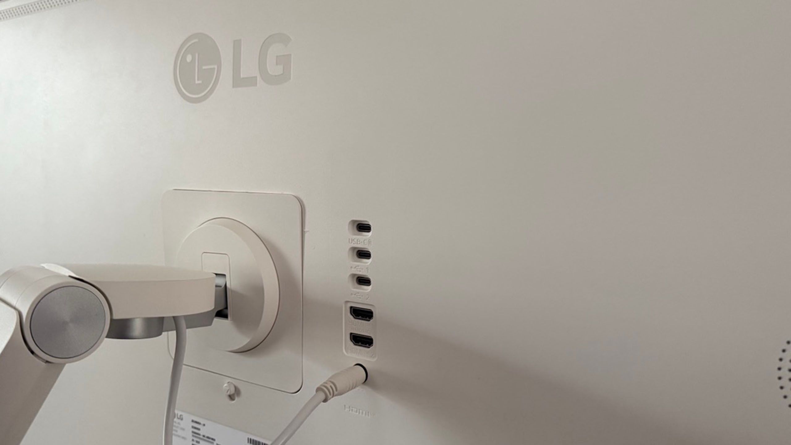 LG's smart monitor swing was the lifesaver I didn't know I needed