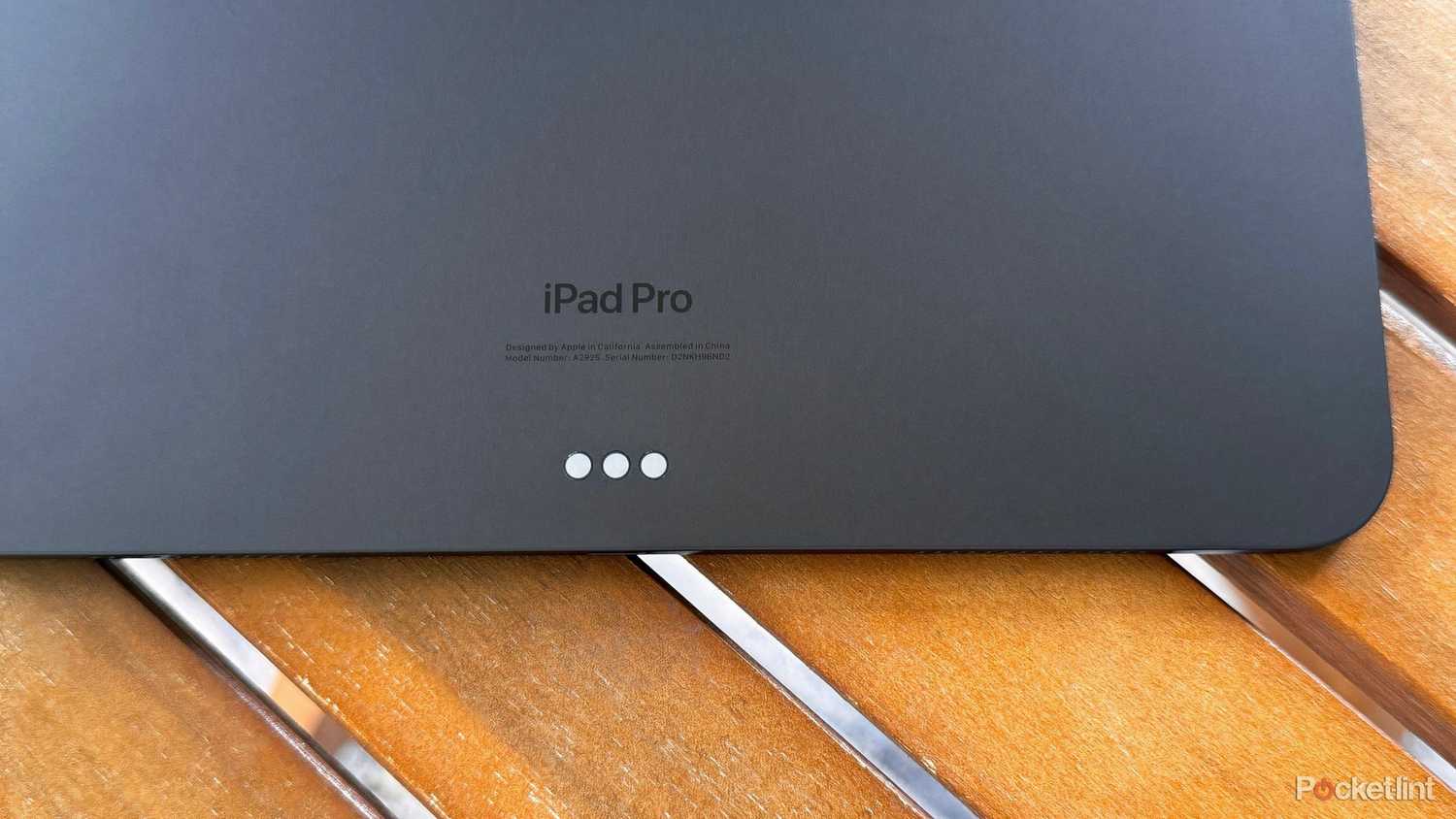 The Smart Connector on a 2024 iPad Pro.