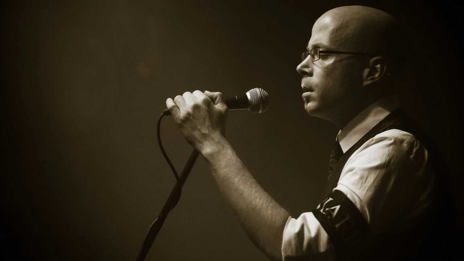 The band Triarii performing live.