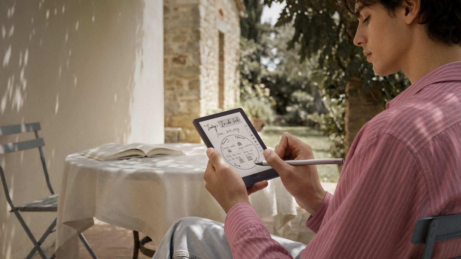 Boox’s new E Ink tablet can do one big thing my Kindle can’t