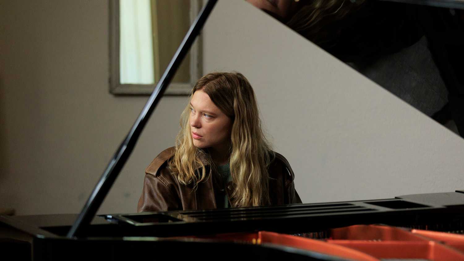 Lea Seydoux in still from Gentle Monster on Netflix.