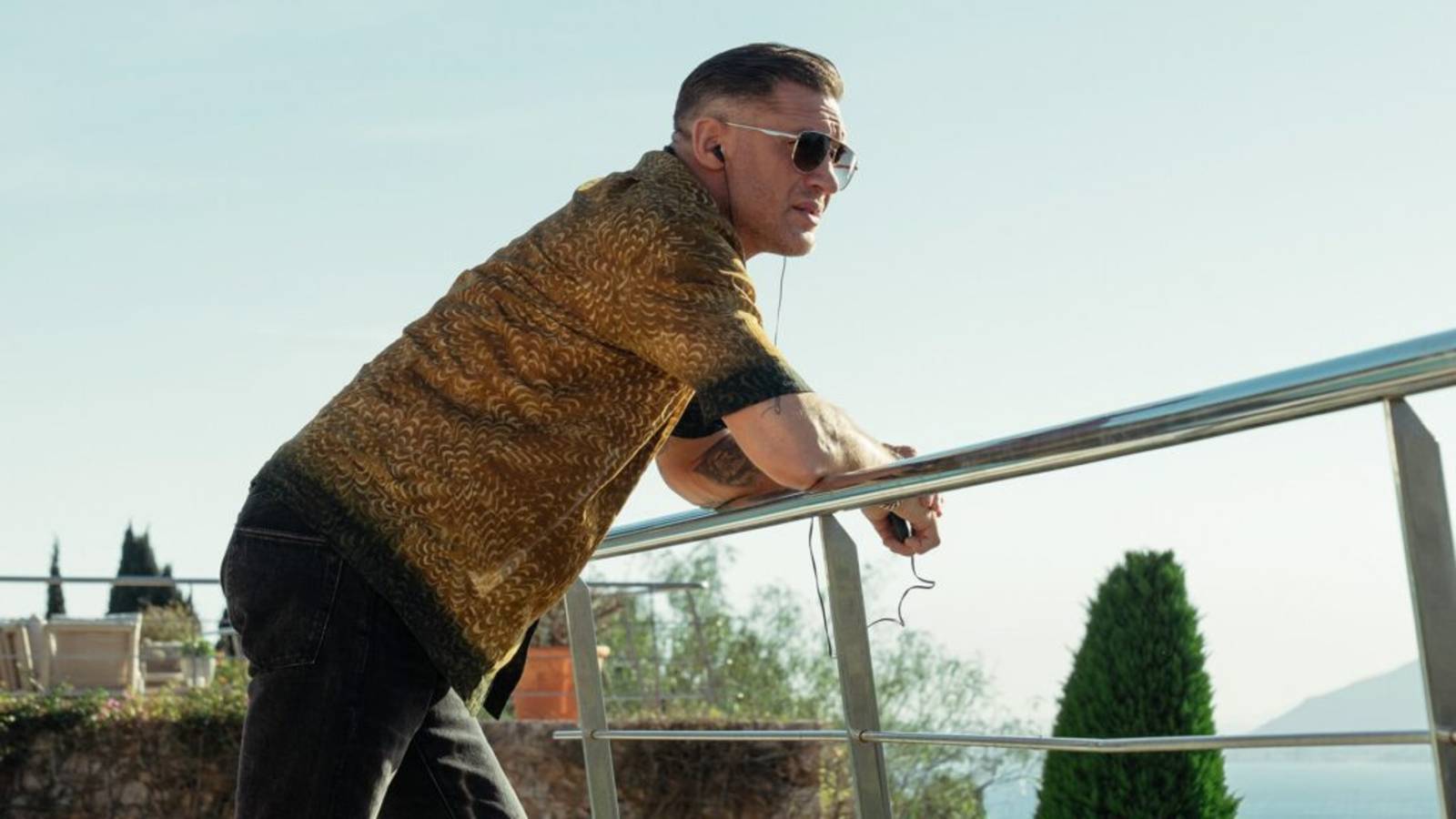 Season 2 of this Tom Hardy gangster classic is finally dropping on ...