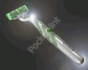 gillette mit vibration Vibrating Razor Review: Wilkinson's Quattro Titanium Energy vs. Gillette  Fusion Power main image 0