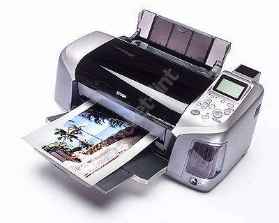 Epson Stylus Photo R320 Desktop Printer
