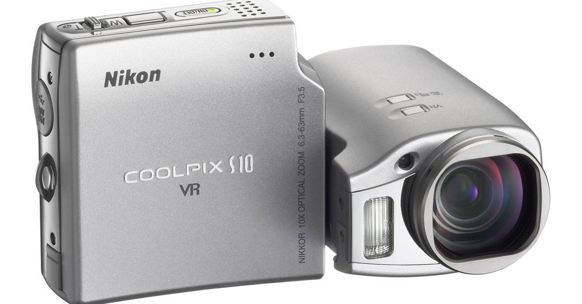 Nikon Coolpix S10 digital camera