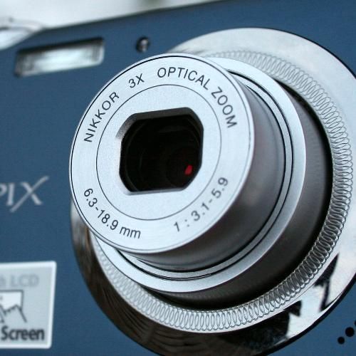 Nikon Coolpix S230 digital camera