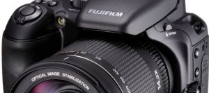 Fujifilm FinePix S200EXR digital camera