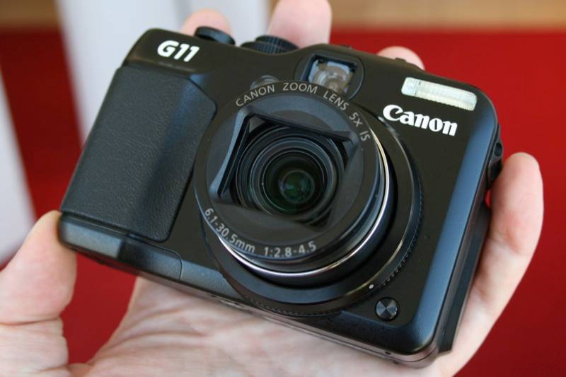 Canon PowerShot G11 digital camera