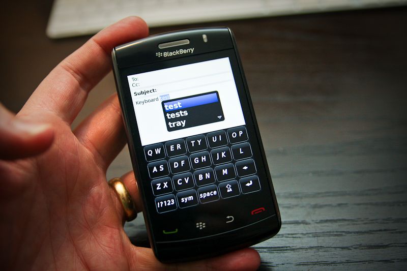 BlackBerry Storm 2 9550