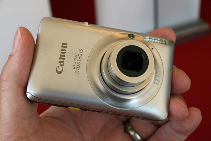 CANON DIGITAL IXUS 120IS ジャンク扱い Canon IXUS 120 IS digital camera
