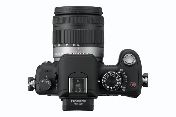 Panasonic Lumix DMC-G10 hybrid camera