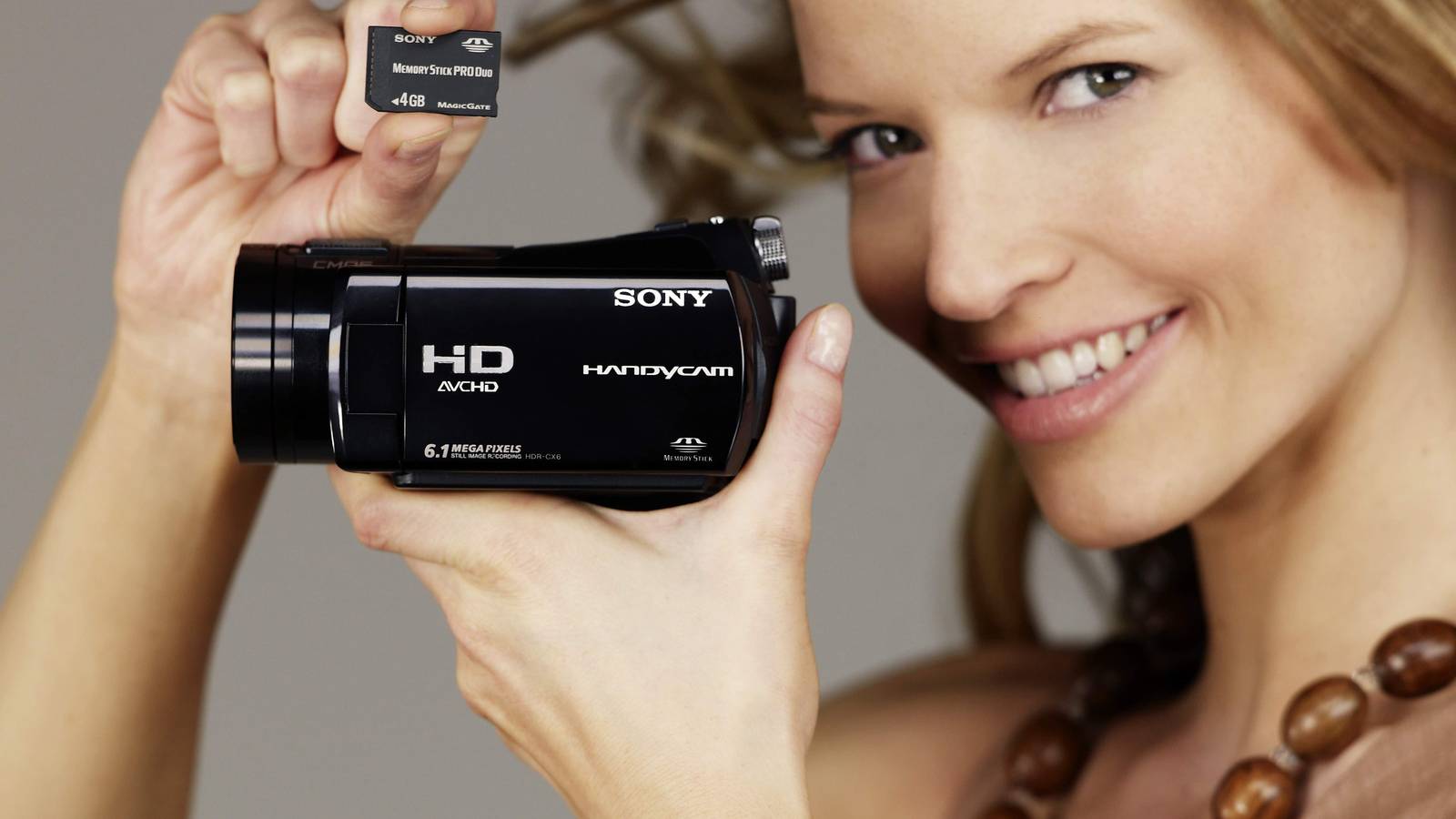 Caméscope Sony HDR-CX405 Noir - Caméscope à carte mémoire - Achat Caméscope Sony HDR-CX405 Noir - Caméscope à carte mémoire - Achat