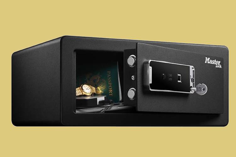 Master Lock's latest fingerprint-secured device is a whacking great safe