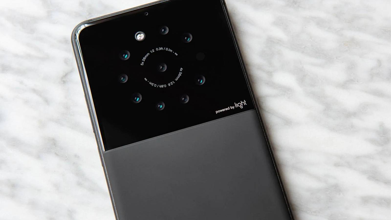 Light’s crazy multi-lens camera coming to a smartphone