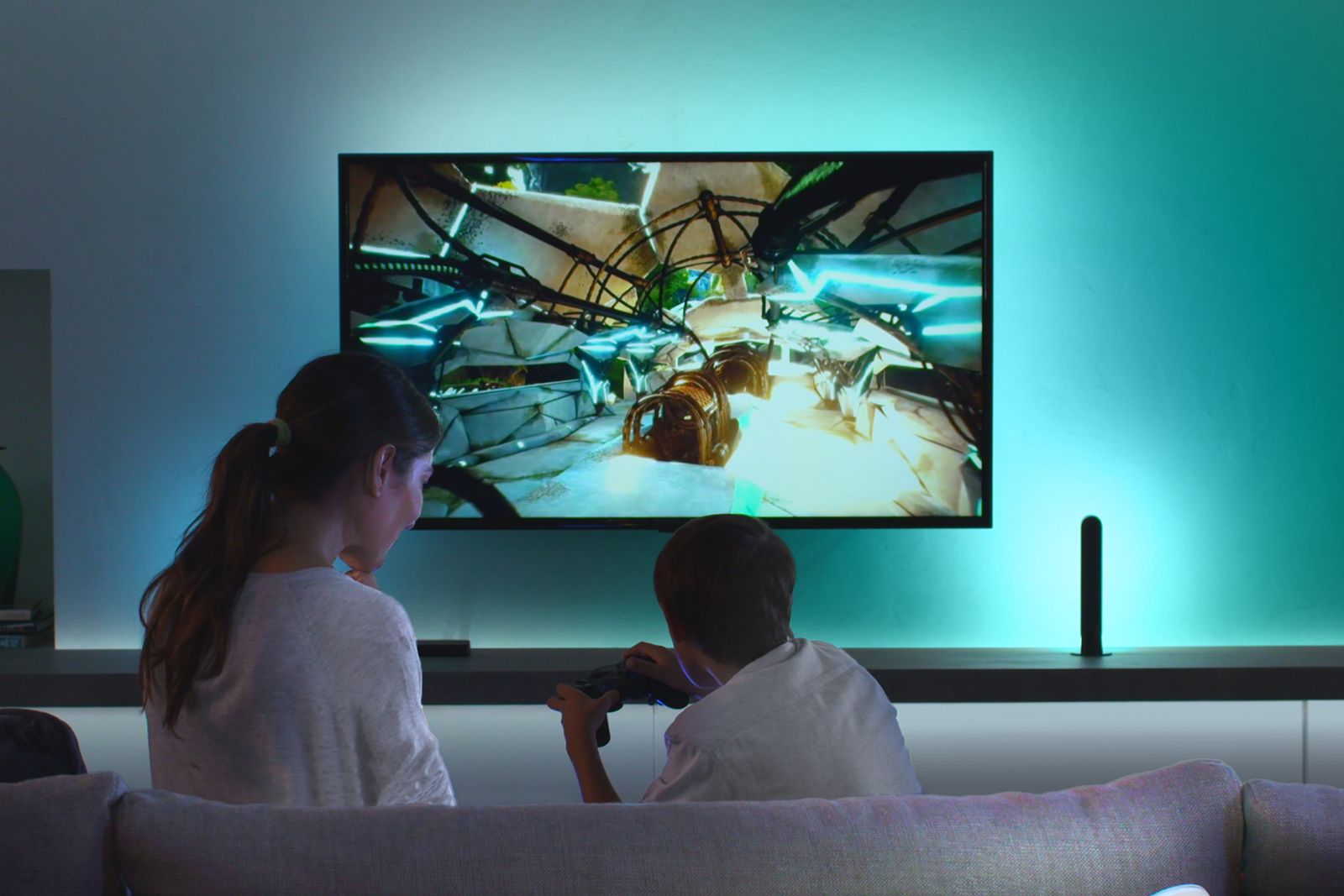 Philips Hue Sync Box turns any room into an immersive games zone