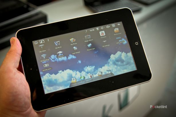 iPad本体 Jake Elon The Elonex eTouch tablets that want to be the iPad