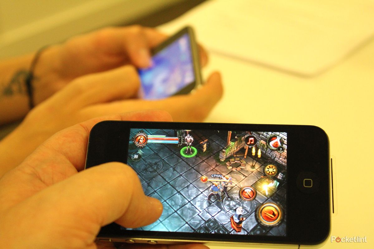 gameloft dungeon hunter 2 iphone hands on image 3