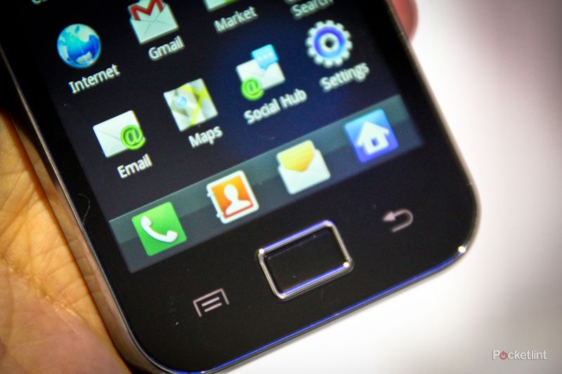 samsung galaxy ace hands on image 9