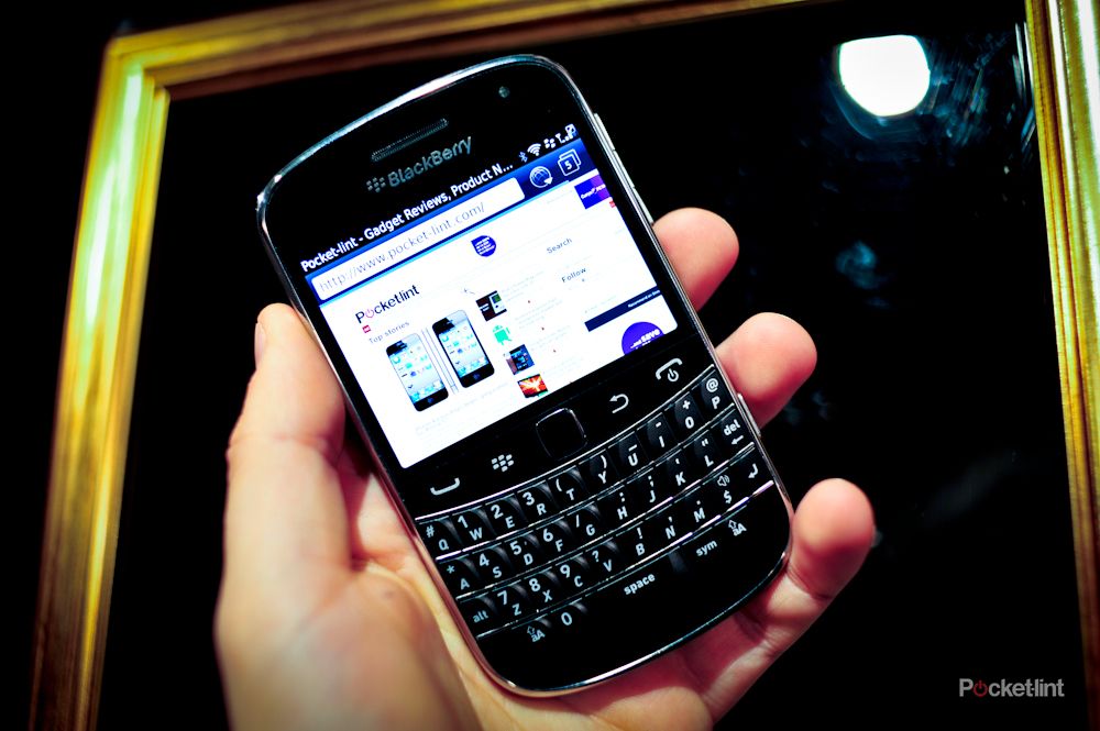 111326-phones-news-hands-on-