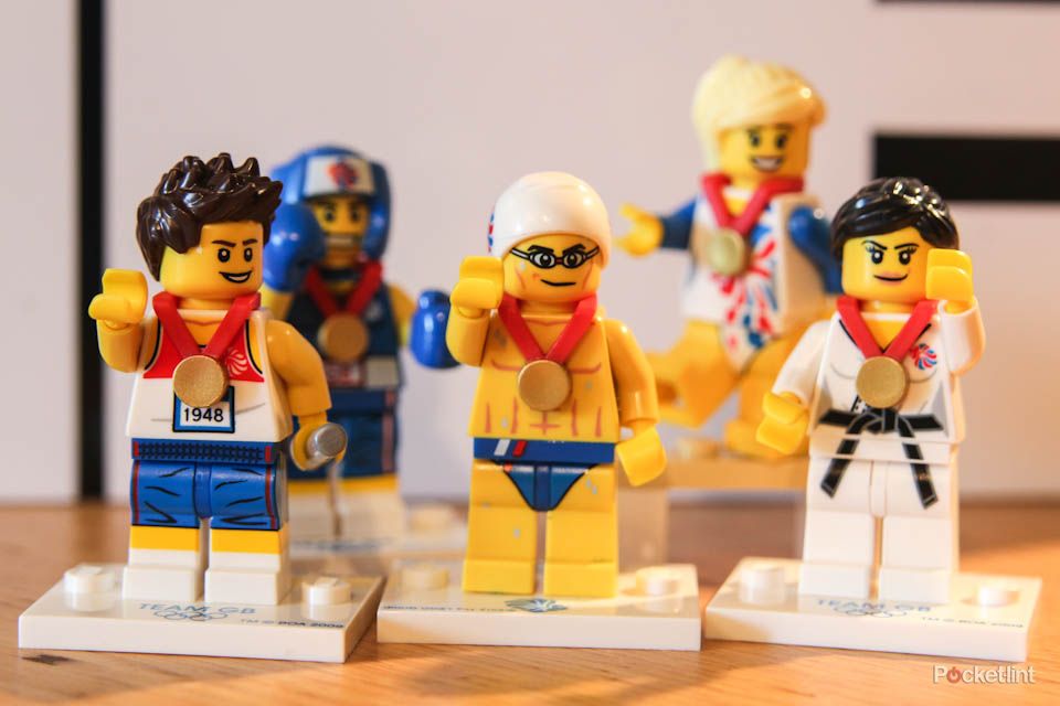 Lego minifigures team discount gb