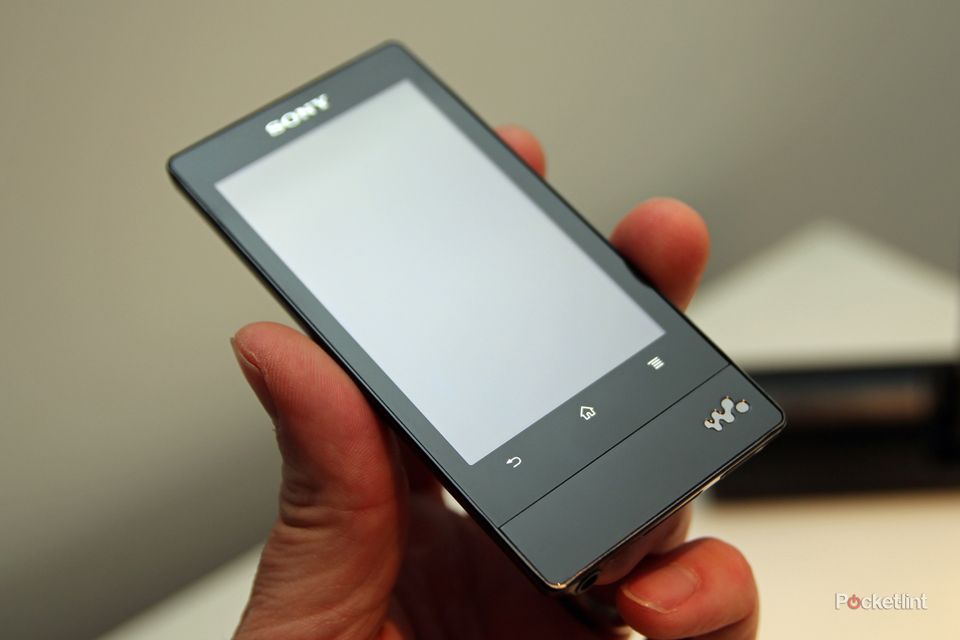 美品　SONY walkman 16GB NW-F800Series Sony Walkman F800 review: Sony Walkman F800 - CNET