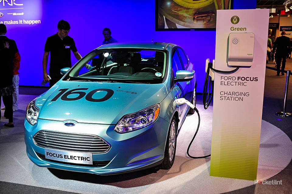 Ford Focus Electric pictures and hands-on