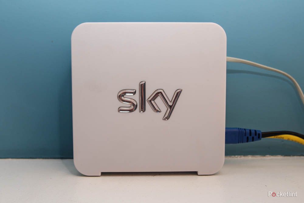sky broadband sky hub pictures and hands on image 4