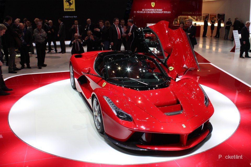 Ferrari LaFerrari pictures and eyes-on