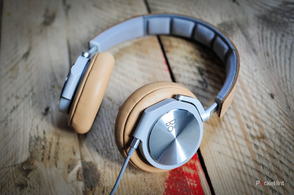 Bang & Olufsen BeoPlay H6 pictures and hands-on