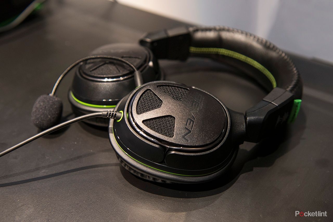 turtle beach xo the official microsoft xbox one gaming headsets we go hands on image 5